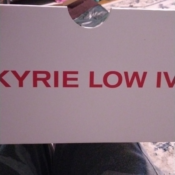 Nike Kyrie Low 4 TB Last Release Nike Men's 12 1/2 - Picture 2 of 5